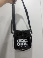 2026年最新】COMME des GARCONS レディース メッセンジャーバッグの