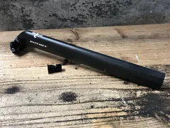 KH217 リッチー RITCHEY CENTO10 AIR カーボンシートポスト 370mmのサムネイル