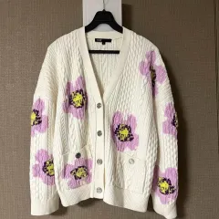 マージュ maje 24fw フラワー ケーブル編み カーディガン アイボリー ケーブル編み Vネックのサムネイル