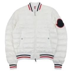 美品 MONCLER モンクレール 19ss DELTOUR GIUBBOTTO ダウンジャケット ブルゾン アウター デカロゴ リブライン 2 アイボリー メンズ 古着 中古 USEDのサムネイル
