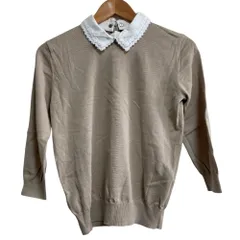美品 OLD ENGLAND オールドイングランド フリルカラー ニットカットソー 570-511200201 サイズ36 グレージュ レディース 古着 中古 USEDのサムネイル