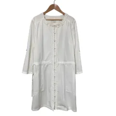 美品 INGEBORG インゲボルグ フラワーモチーフ フリル ノーカラーコート A2271FA463 サイズ4 ホワイト レディース 古着 中古 USEDのサムネイル