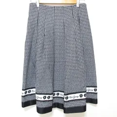 美品 23AW M'S GRACY エムズグレイシー 千鳥柄ライン入りタックスカート サイズ40 ブラック ホワイト レディース 古着 中古 USEDのサムネイル