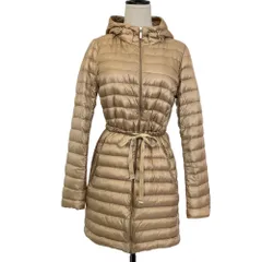 美品 MONCLER モンクレール AURE フーデッド ライトダウンコート 0 ベージュ レディース 古着 中古 USEDのサムネイル