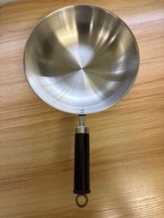 鉄製 片手鍋 30cm お玉付き 新品 火がとおりやすい - メルカリ