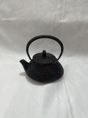 南部鉄器】鉄瓶（急須）霰（あられ）文様 - メルカリ