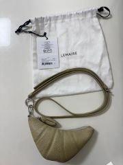 LEMAIRE(ルメール) クロワッサンコインパース ネックレス - メルカリ