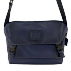 那*子様 COACH 青 レザー リビングトンバイクバックメッセンジャー