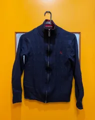 Y【Y12-33】◇ BURBERRY BLACK LABEL　2サイズ　ジップアップ ウールニット紺色　メンズのサムネイル