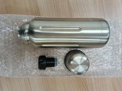 ア*イ様 CAMELBAK PODIUM TITANIUM 530ML キャップ - メルカリ