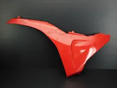 送料0円 ドゥカティ SS937S スーパースポーツS 純正 アンダー ロア サイドカバー カウル 左 48018851B LEFT LOWER FAIRING RED 赤レッド @e5275L21のサムネイル