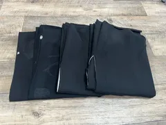黒喪着物　正絹　4枚　リメイク　新品入り　和装　喪服まとめ売り　夏用　冬用　しつけ糸付きのサムネイル