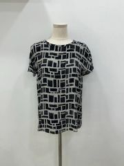 AKRIS アクリス 半袖 シルクシャーリング トップス - メルカリ