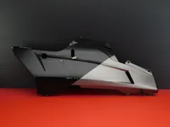送料0円 ドゥカティ 848EVO CORSE コルセ SE 2013 純正 アンダー ロア カウル 右 fairing cover panel 48032302A @e5658L31のサムネイル