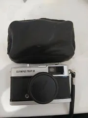 OLYMPUS TRIP 35 フィルムカメラ ケース付 オリンパス 動作未確認