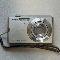 CASIO EXILIM EX-Z250 シルバー - メルカリ