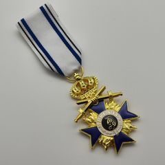 ソビエト連邦 労働栄光勲章 現代復刻品 KNSU28 - メルカリ