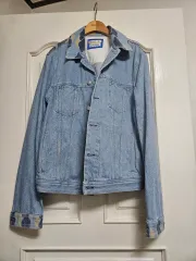 アクネ デニムジャケット 出品のサムネイル