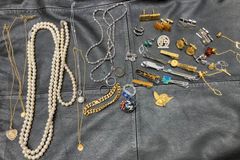 は*ち様 様 遺品整理アクセサリーおまとめセット. - メルカリ