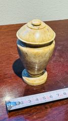 中国陶磁器 龍・鳳凰文 蓋付き香炉 飾り壺 銘あり 美品 高さ約25cm 中国陶磁器 龍・鳳凰文 蓋付き香炉 飾り壺 銘あり 美品 高さ約25cm