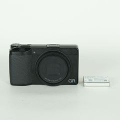RICOHデジタルカメラGR III品番R02010訳あり RICOHデジタルカメラGR III品番R02010訳あり RICOHデジタルカメラGR