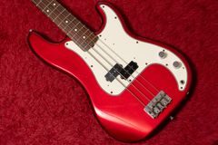 美品Black Smoker trad master p4 プレシジョンベース - メルカリ