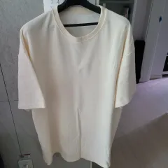 アイボリー色 基本 半袖 Tシャツ 105のサムネイル