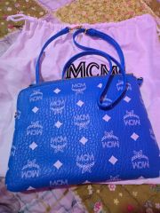 極美品】MCM ショルダーバッグ(ブルー) - メルカリ