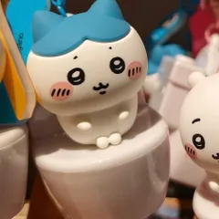 ちいかわ chiikawa 中国限定 おトイレキーホルダー ハチのサムネイル