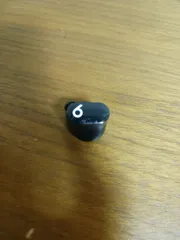 Beats Studio Buds ブラック 左耳のみのサムネイル