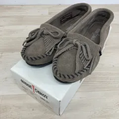 美品 ミネトンカ モカシン 401T US5 (22cm相当) グレー レディース フリンジ スリッポン/フラットシューズ MINNETONKA[OX03075]のサムネイル