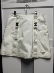 PRADA プラダ ナイロンスカート ポーチ付き サイズ 36 - メルカリ