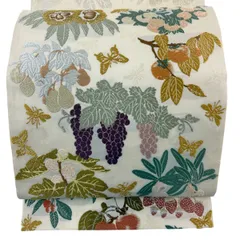 【美品】 袋帯 逸品 山口美術織物 落款 四季果実文 唐織 クリーム お太鼓柄 正絹 【中古】のサムネイル