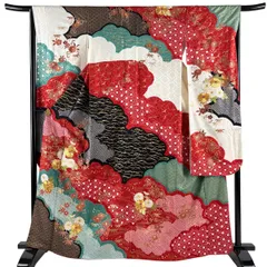 振袖 身丈164cm 裄丈66cm M 袷 菊唐草 雲文 絞り 刺繍 赤 正絹 秀品 【中古】のサムネイル