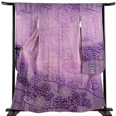 振袖 身丈160cm 裄丈64cm M 袷 菊 笹 総絞り 銀糸 紫 正絹 秀品 【中古】のサムネイル