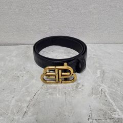 ◇バレンシアガ◇570370/レザー/BB/ロゴ/メタルバックル/ベルト - メルカリ