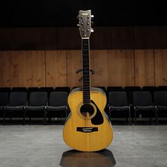 YAMAHA FG-202 Acoustic Guitar [List Price: ¥20,000] Made in Japan Folk Guitar, Vintage Old FG, Stringed Instrument with Soft Case