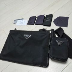 タイムセール☆新宿伊勢丹購入 プラダ エクスプローラ Re-Nylon バッグ