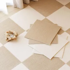 タイルカーペット ジョイントマット タイルマット 30x30cm 30枚 吸着マット 滑り止め 玄関マット 滑り止め対策 防?加工 洗える ペット用 カーペットズレない 防音 子様・お年寄り・ペット・猫犬 家庭/オフィス/業務用/商用/事務所 【アイボリーホワのサムネイル