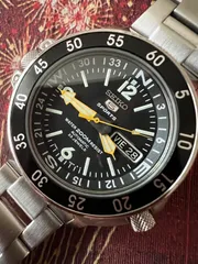 美品☆セイコー5 スポーツ☆自動巻き時計☆ダイバー☆7S36-01E0☆200M☆メンズのサムネイル