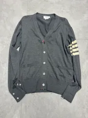 110 トム・ブラウン Thom Browne カーディガンのサムネイル