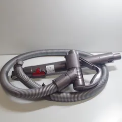 A7152 Dyson DC26 サイクロン掃除機 電動ヘッド対応 接点付ホース・延長パイプ付 動作品のサムネイル