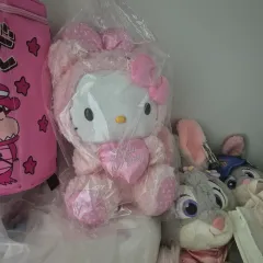 ハローキティ ぬいぐるみ ピンク