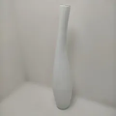 ビンテージ　vintage ガラス  吹きガラス フラワーベース つぼみ型 ホワイトロング スリム モダン 北欧 ミッドセンチュリー インテリア オブジェ　白　260123-7Y