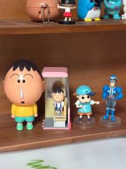 クレヨンしんちゃんフィギュア 7体まとめ売り - メルカリ