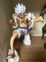 ONE PIECE NARUTO -ナルト- フィギュア