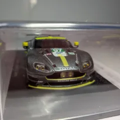 未開封 1/43 スパーク アストンマーティン バンテージ   No.97 2017年 ル・マン24時間  Hachette LeMans 24HourRacecars collection  Aston Martin Vantage 2017 No.97のサムネイル