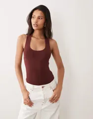 エイソス レディース トップス シャツ ASOS DESIGN compact cross back cami top in chocolate チョコレートのサムネイル