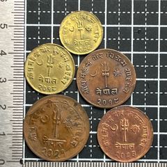古銭】ネパール王国 19世紀〜20世紀初頭 手打ち銅貨3枚セット プリトビ