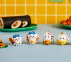 新品 ちいかわ × KAKAO FRIENDS(カカオフレンズ) コラボ キーホルダー 4種